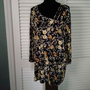 Beautiful Top Women's 2X